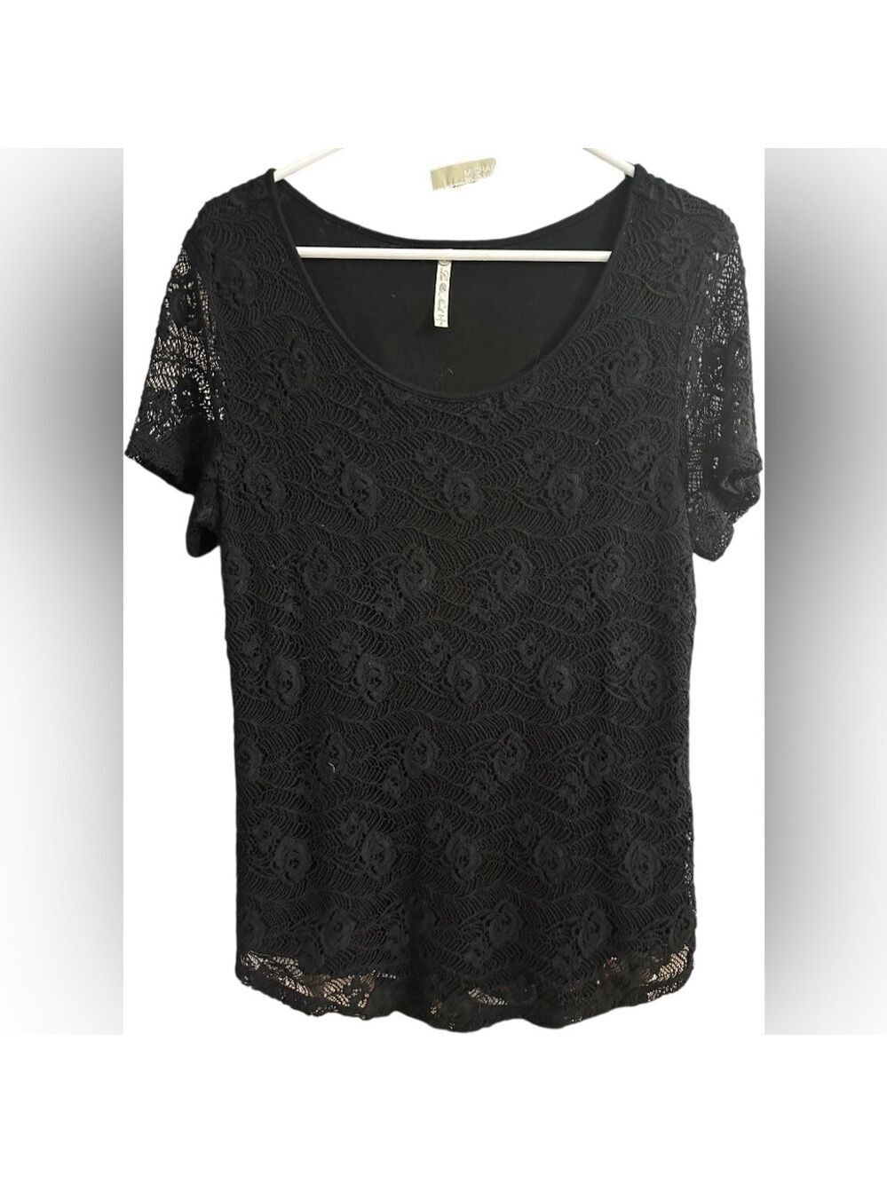 Leo and Nicole Lace Scoop Neck Short Sleeve Black Shirt - Picture 2 of 7